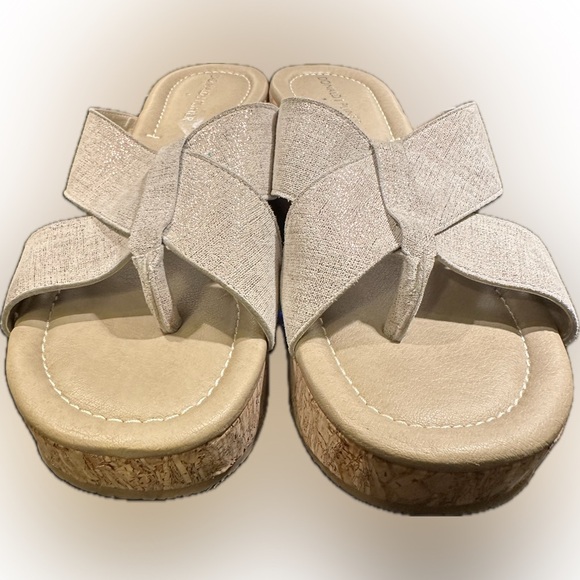 Donald J. Pliner Arya Cork Wedge Sandals Size 9 - Picture 3 of 6